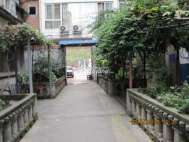 南街小学（近）