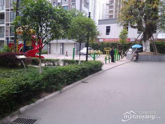  滨江丽舍 