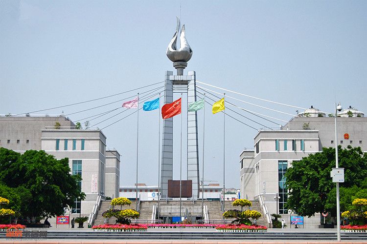 3009425527ba0f05773340.jpg faedab64034f78f0b73019ae79310a55b3191cb7.jpg