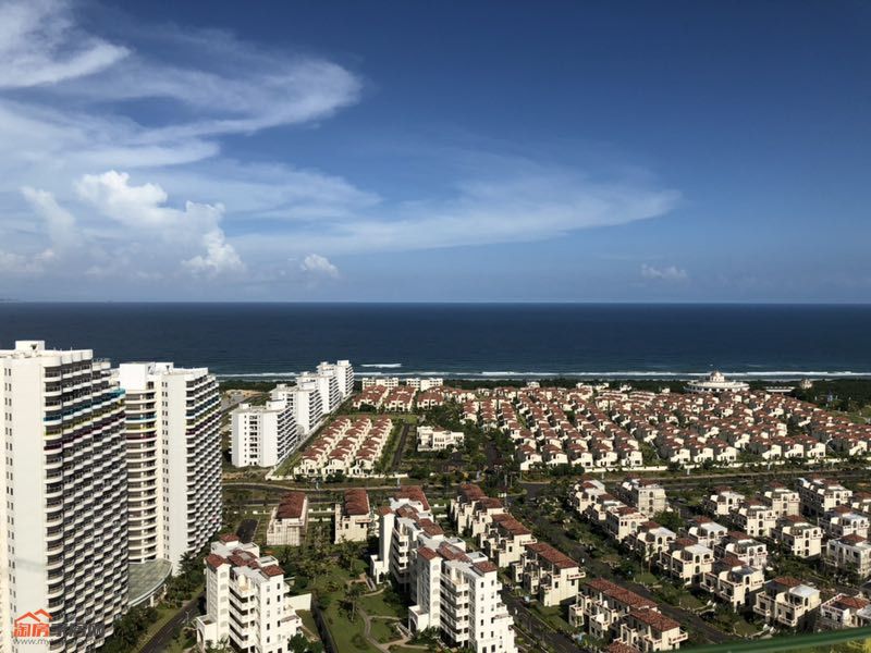 海南世茂·怒放海实景图