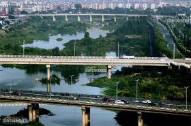 上半年，绵阳高新区完成固定资产投资131.9亿元、增长29.2%