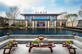 领地观江府1批次95㎡、103㎡房源在售，参考均价8700元/㎡