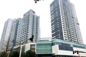 富临·时尚天街小区入户光纤线路不通，运营商不管？！