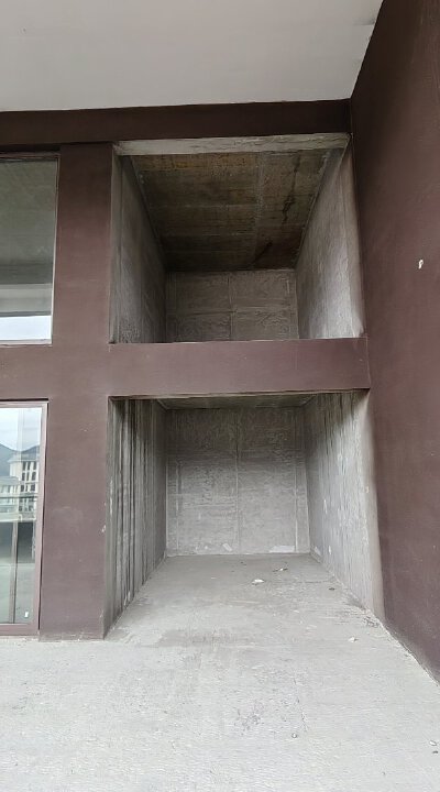 华兴钟山赋，5室2厅2卫，124.00㎡，毛坯，售价79.8万