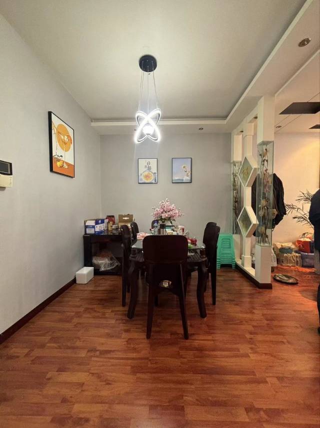 四川/绵阳欣桂园，3室2厅2卫，130.4㎡，精装，售价65.8万 四川/绵阳二手房