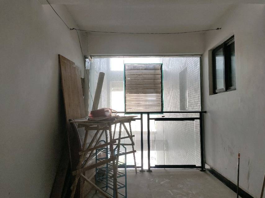 四川/绵阳E家建材城，3室2厅2卫，148㎡，普装，售价56.8万 四川/绵阳二手房