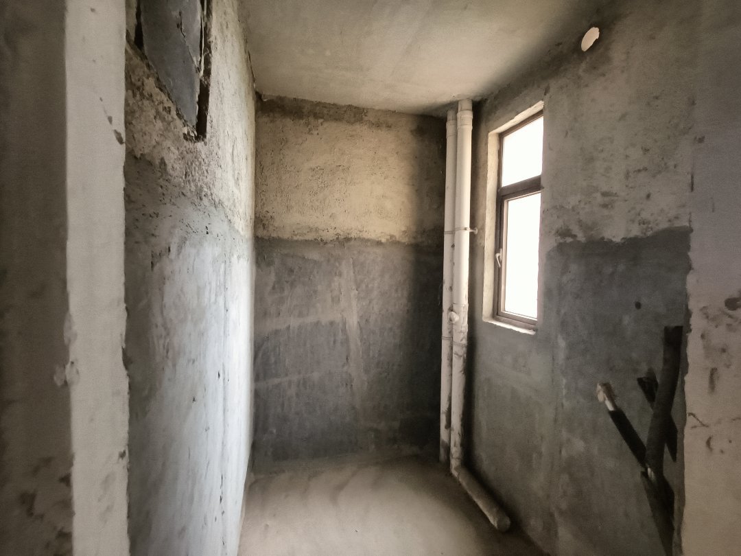 四川/绵阳未来之城 6室2厅2卫 毛坯 四川/绵阳二手房