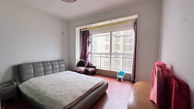 德远新界，2室2厅1卫，93.00㎡，售价42.8万