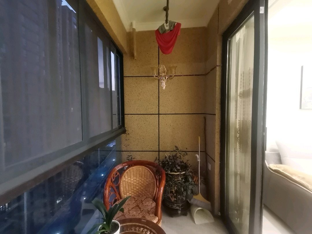 四川/绵阳紫藤庄园，2室2厅1卫，85㎡，售价53.8万 四川/绵阳二手房
