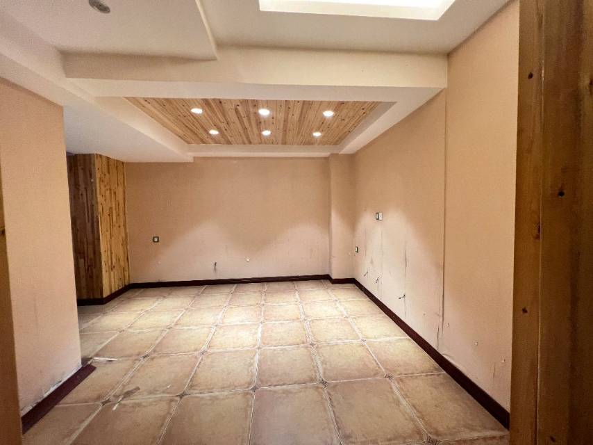 四川/绵阳德远城中湾畔，7室2厅3卫，295.20㎡，简装，售价158.00万 四川/绵阳二手房