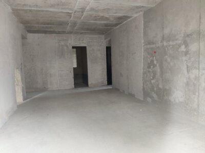 铜锣湾中心，4室2厅3卫，118㎡，毛坯，售价68.8万