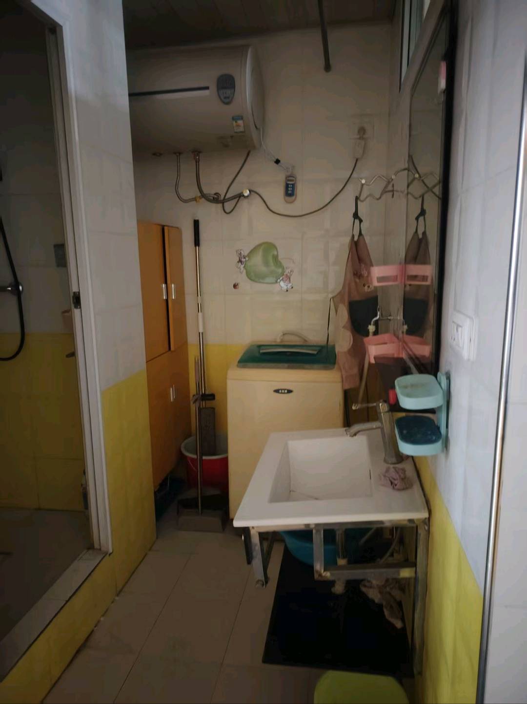 四川/绵阳海鑫广场，1室1厅1卫，50㎡，租金800元/月 四川/绵阳租房