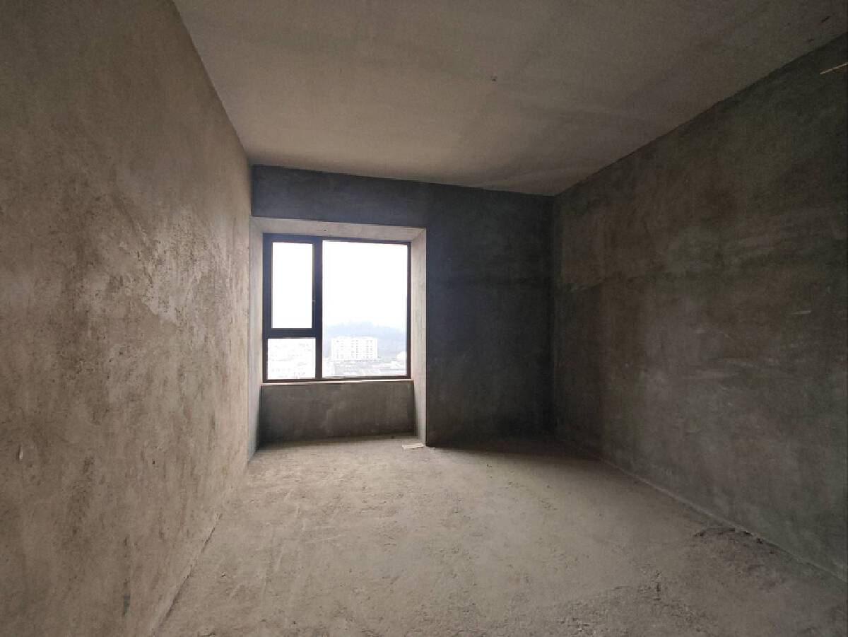 四川/绵阳派华峰领，3室2厅2卫，105.00㎡，售价56.8万 四川/绵阳二手房
