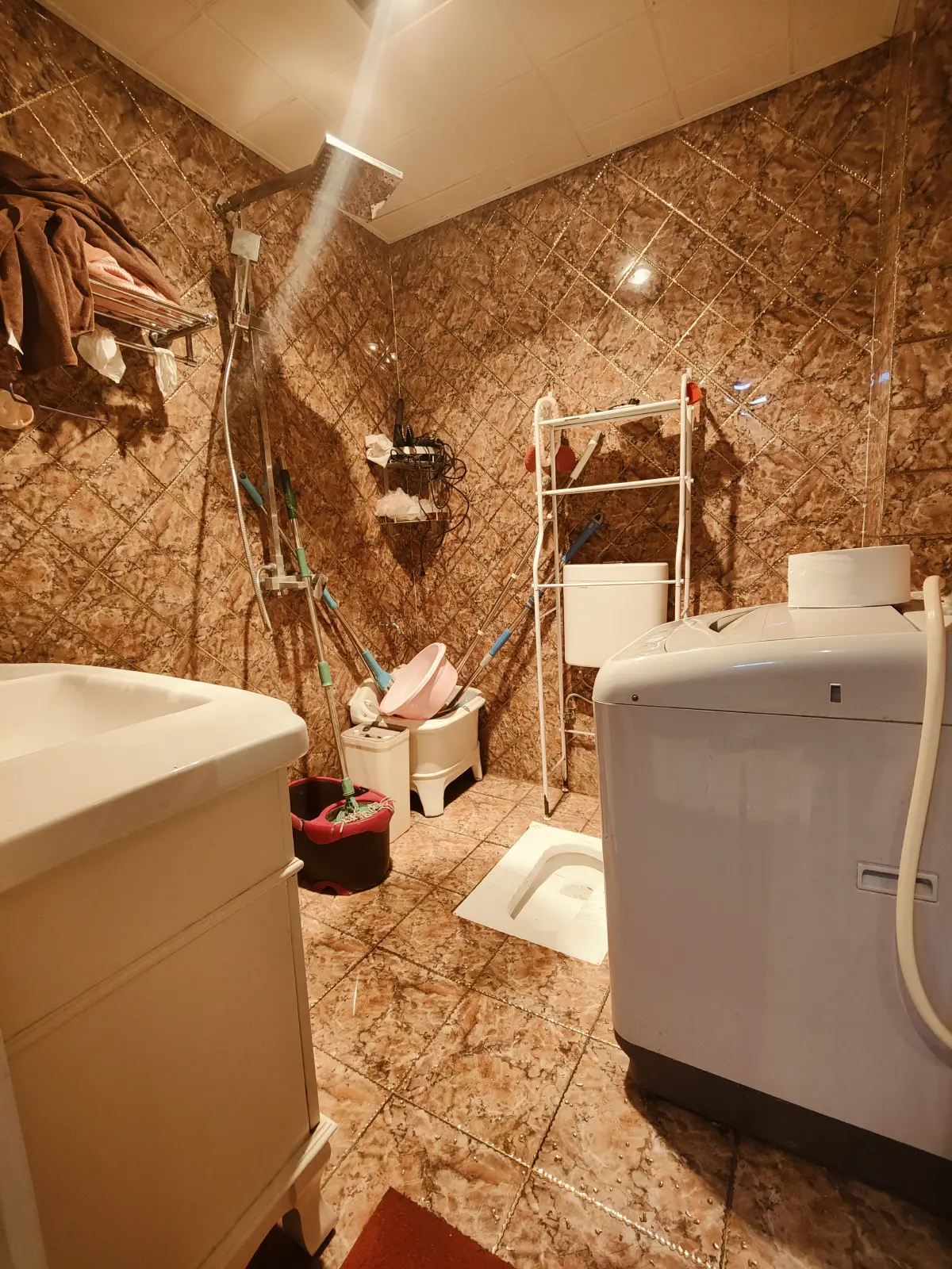 四川/绵阳E家建材城，4室2厅2卫，148.60㎡，豪装，售价64.80万 四川/绵阳二手房