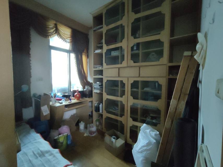 四川/绵阳税务局家属楼，3室2厅1卫，87.60㎡，售价33.8万 四川/绵阳二手房