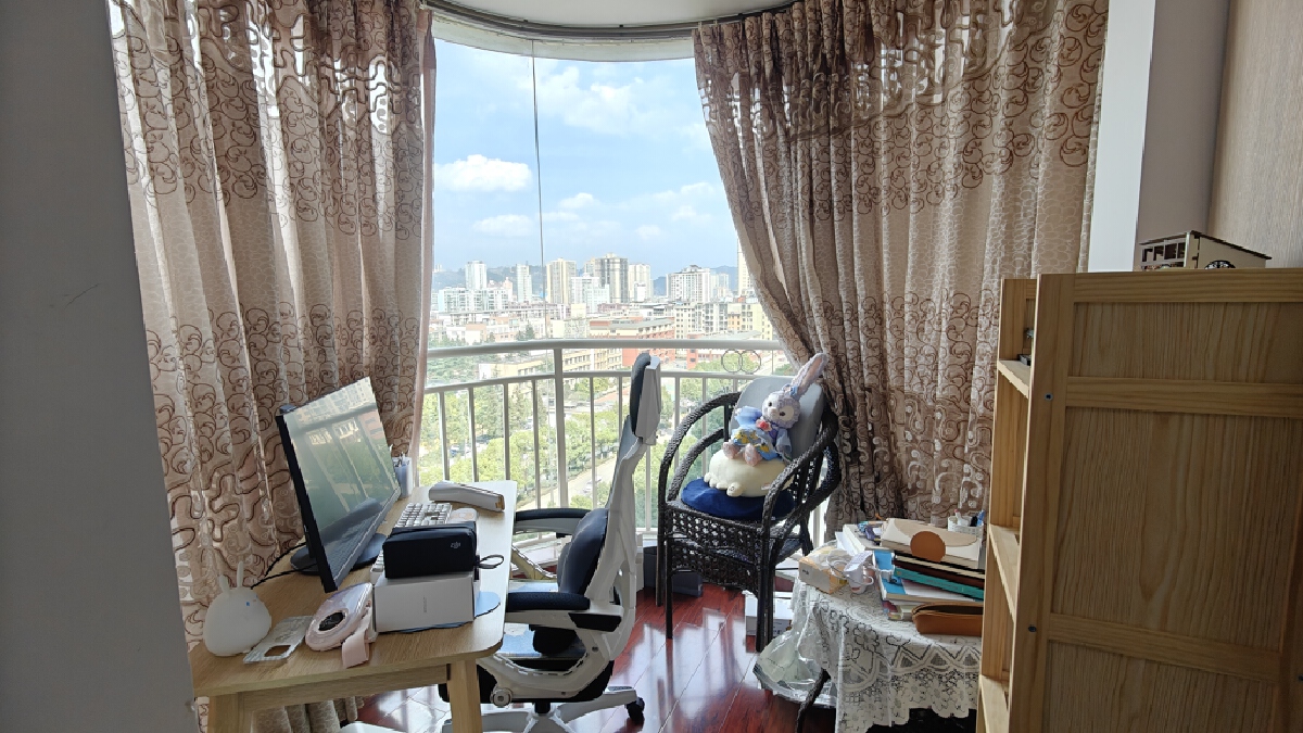 四川/绵阳金山豪景，3室2厅2卫，132.5㎡，精装，售价62.8万 四川/绵阳二手房
