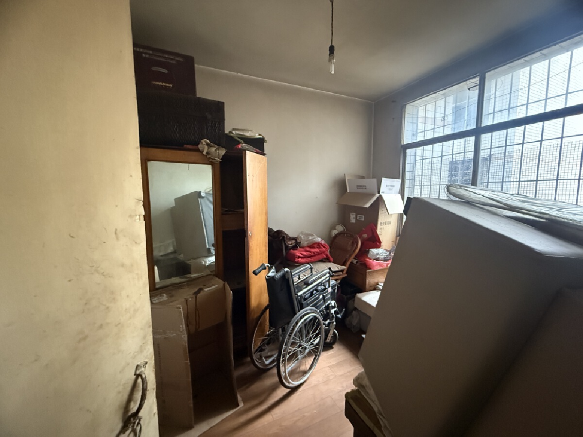 四川/绵阳金三角太阳石小区，2室2厅1卫，95㎡，简装，售价28万 四川/绵阳二手房