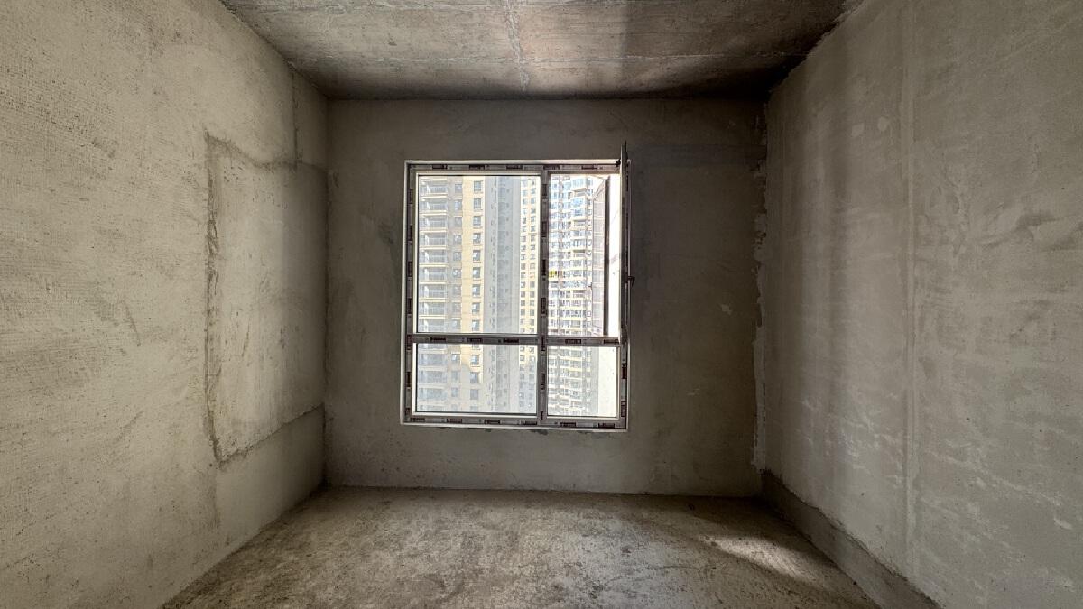 四川/绵阳凤凰里，4室2厅2卫，149.8㎡，毛坯，售价106万 四川/绵阳二手房