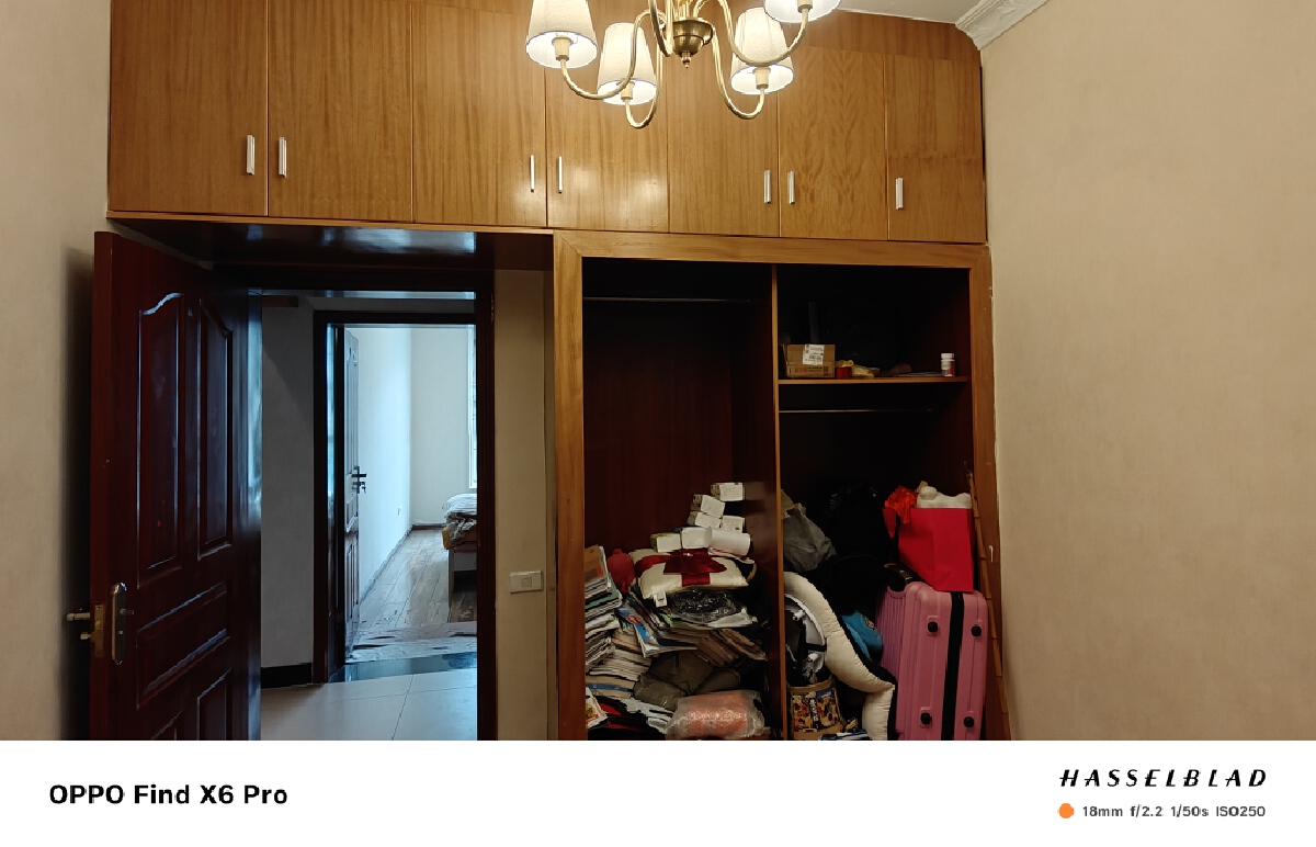 四川/绵阳金山豪景，4室2厅2卫，156.70㎡，普装，售价56.80万 四川/绵阳二手房