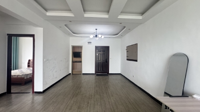 派华新城，2室2厅1卫，90㎡，租金1600元/月