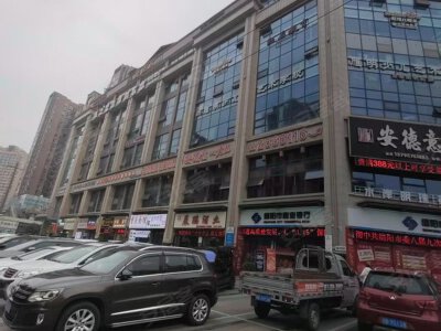 360㎡，简装，租金10000元/月