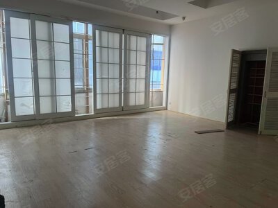 600㎡，普装，租金36000元/月