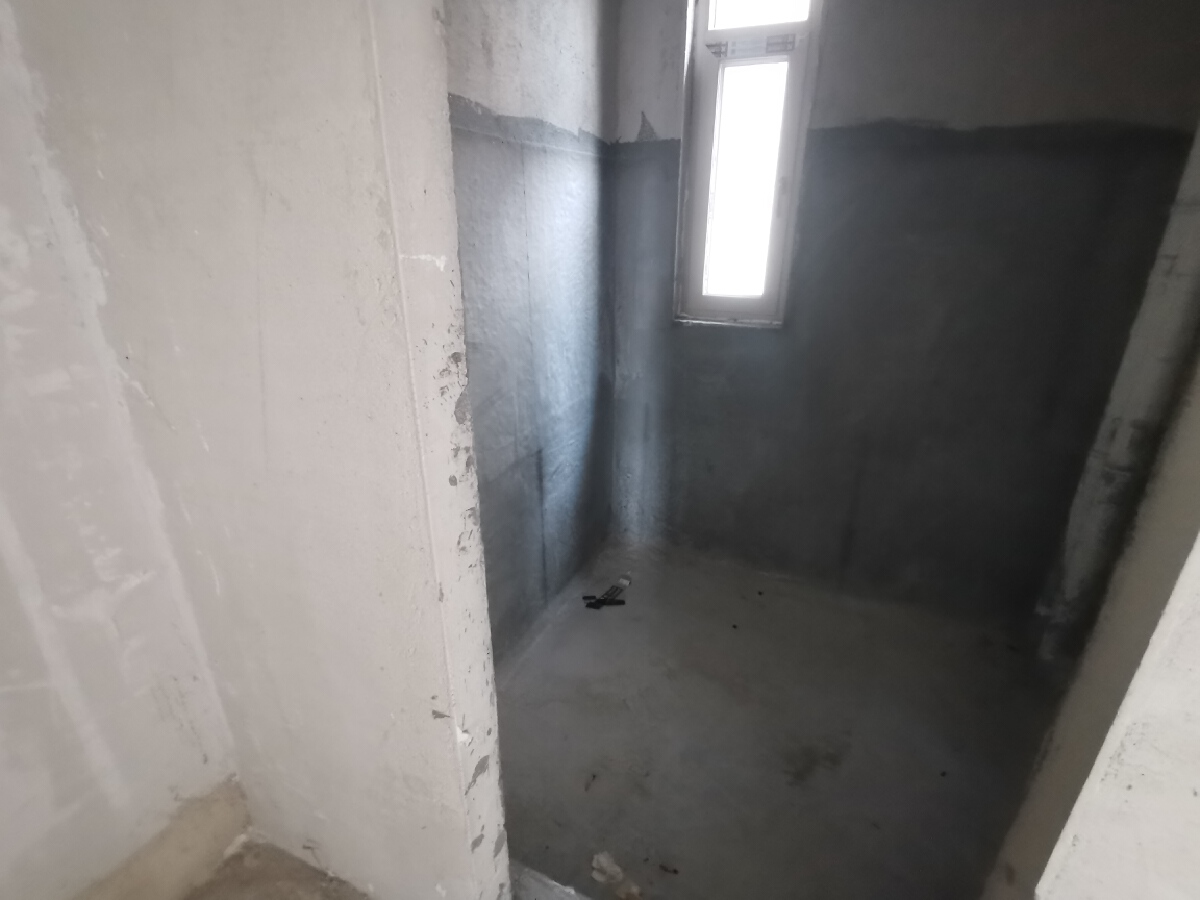 四川/绵阳凤凰里，5室2厅3卫，230.44㎡，售价135万 四川/绵阳二手房