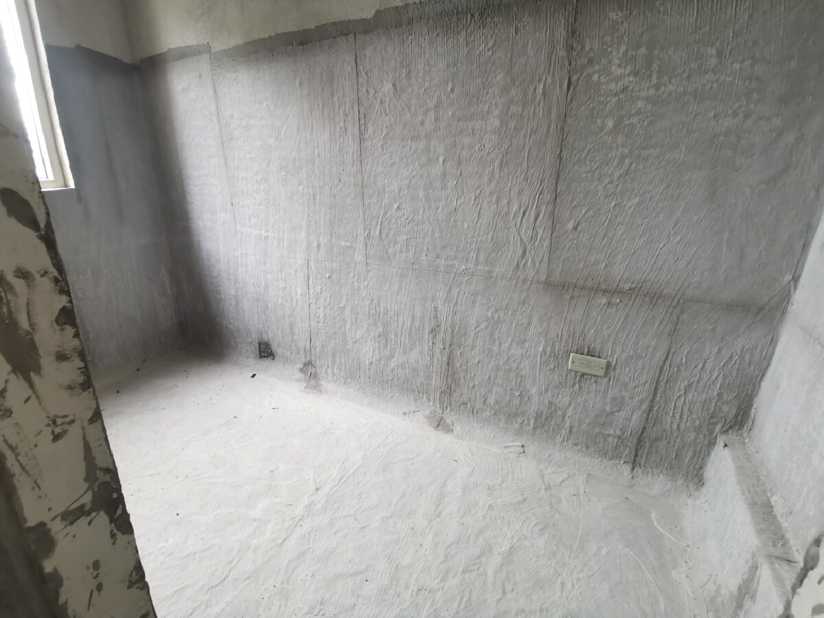 四川/绵阳凤凰里，5室2厅3卫，230.44㎡，售价135万 四川/绵阳二手房