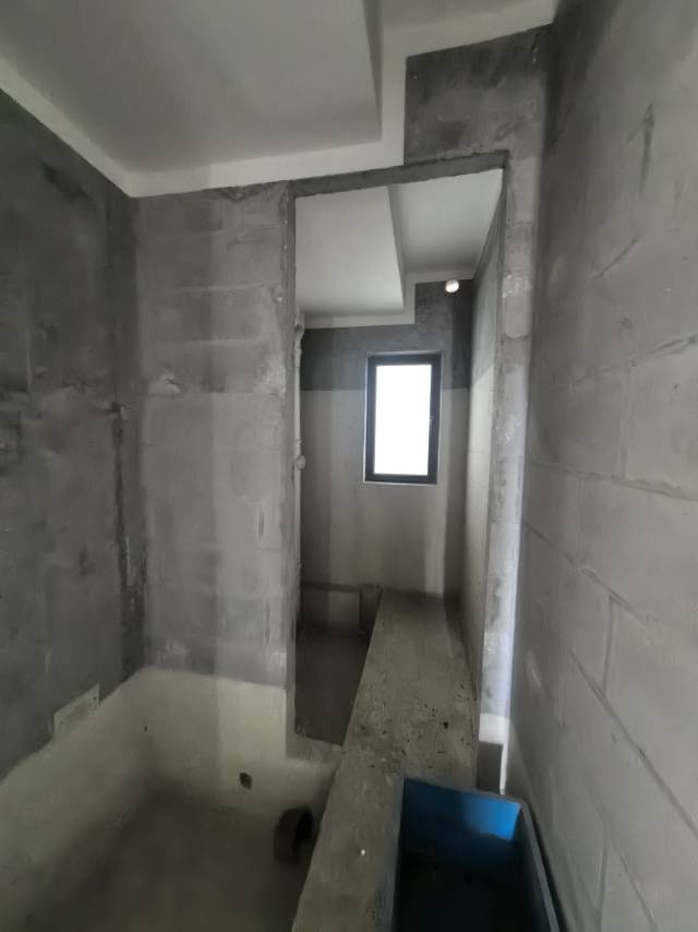 四川/绵阳新城凤凰台，3室2厅2卫，103.90㎡，毛坯，售价85.80万 四川/绵阳二手房