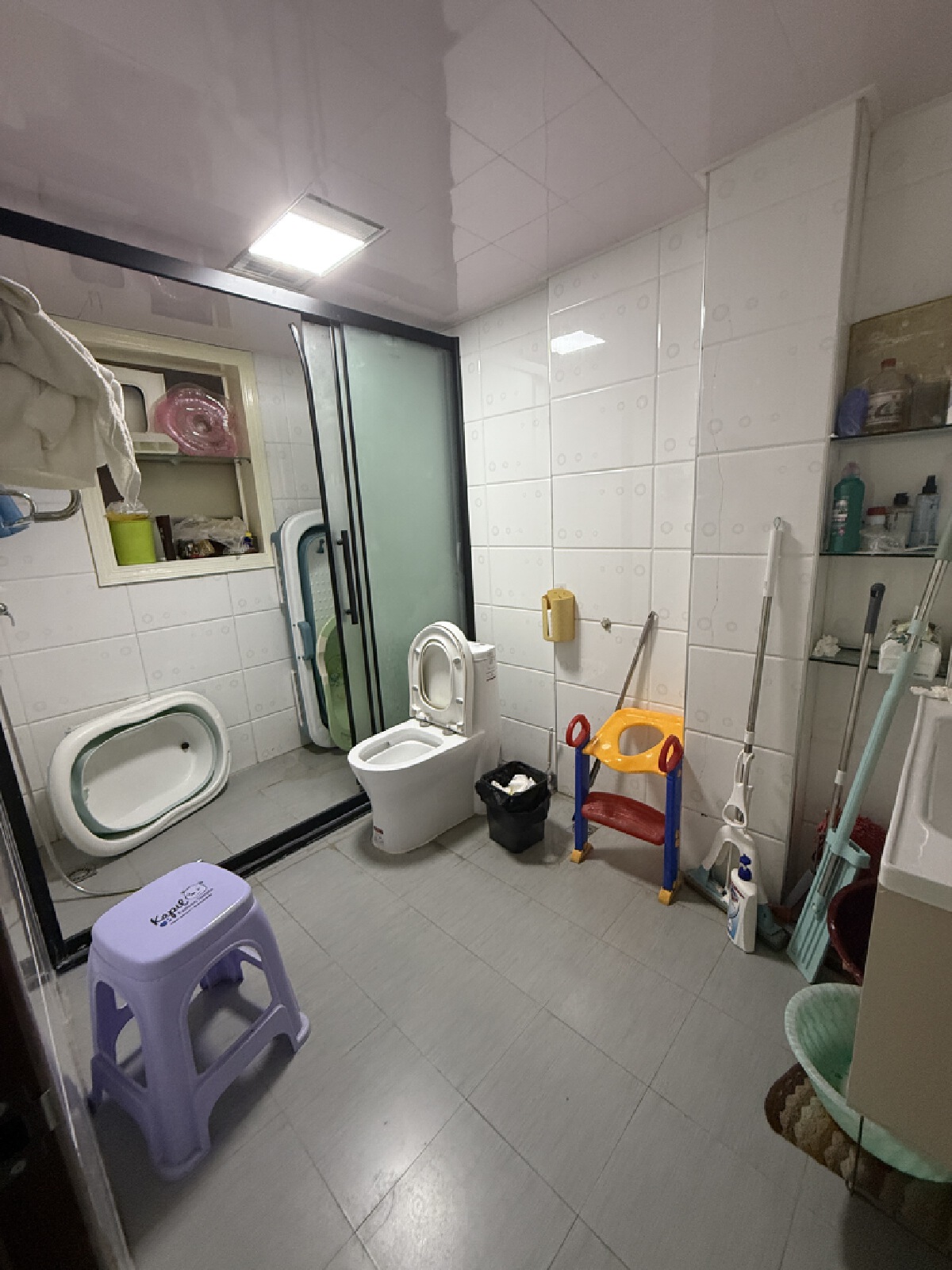 四川/绵阳汇盛大厦，4室2厅2卫，192㎡，售价85万 四川/绵阳二手房