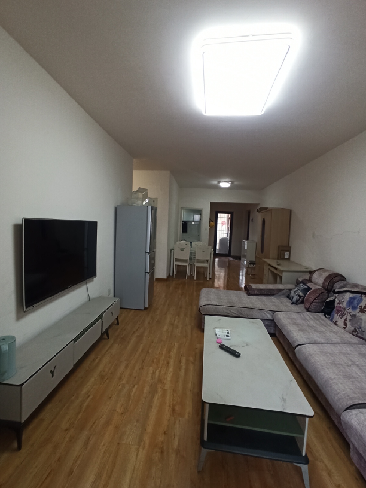 四川/绵阳绵阳CBD万达广场，3室2厅1卫，102㎡，售价70万 四川/绵阳二手房