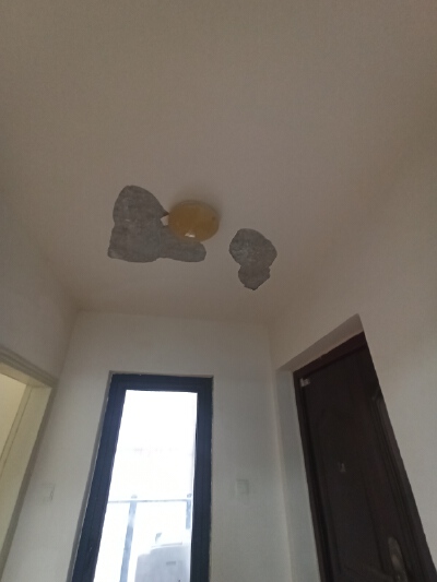 绵阳CBD万达广场，3室2厅1卫，102㎡，售价70万