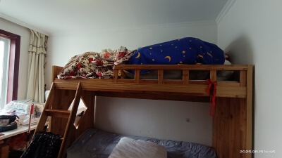 西湖苑小区，4室2厅2卫，159.84㎡，精装，售价85万