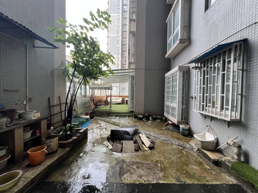 四川/绵阳山海观天下，3室2厅1卫，111.55㎡，售价53.80万 四川/绵阳二手房