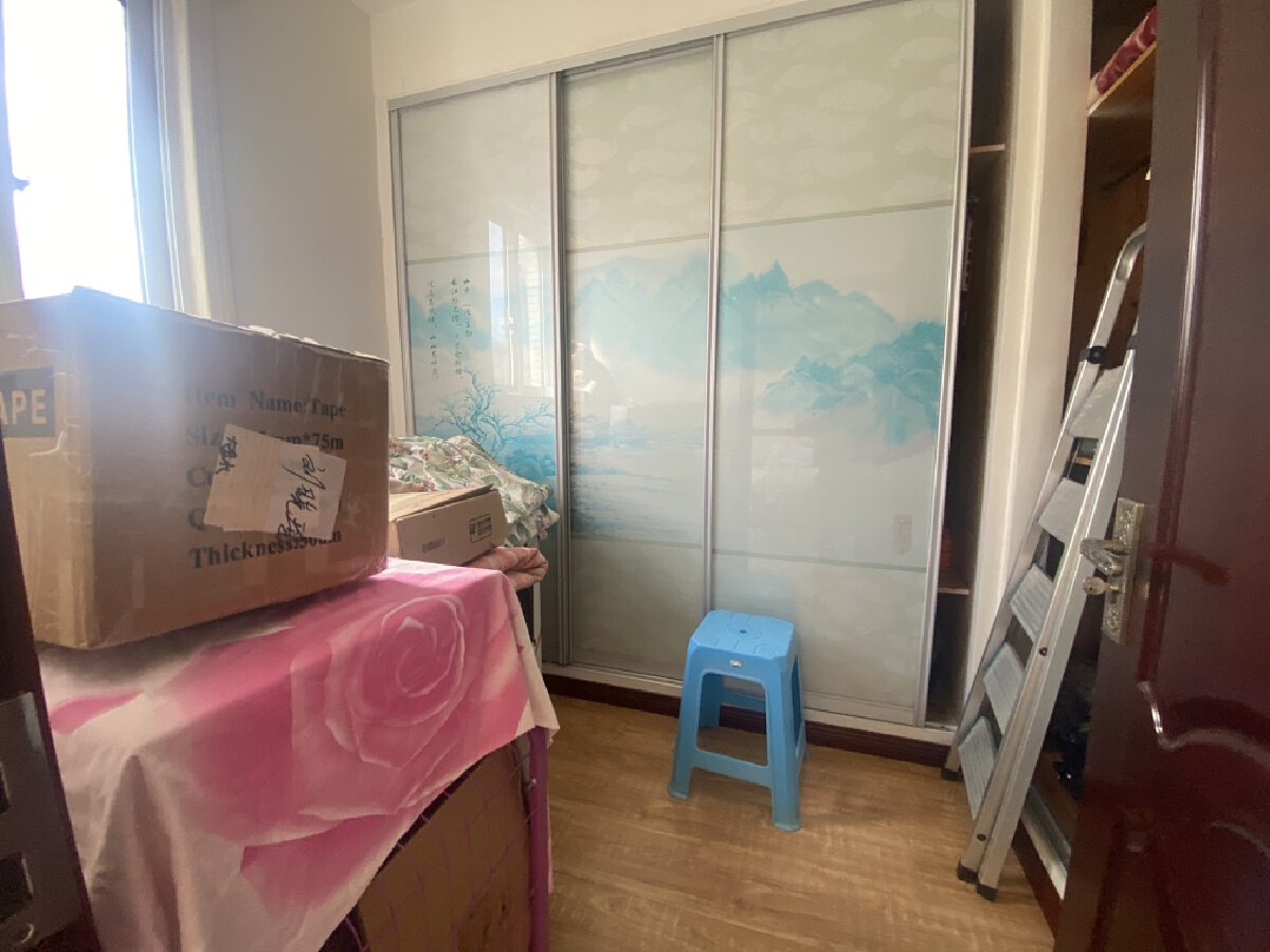 四川/绵阳欣桂园，3室2厅1卫，137.64㎡，普装，售价55.8万 四川/绵阳二手房
