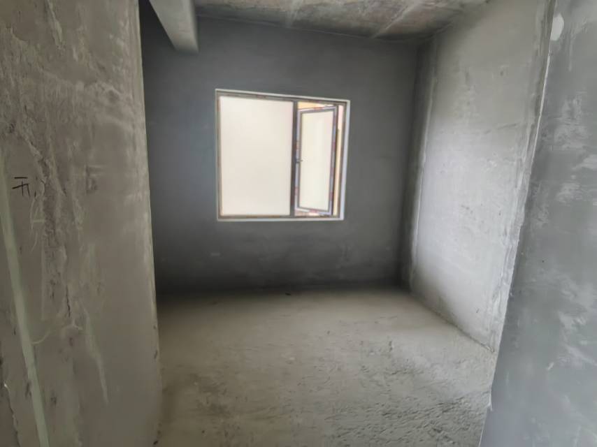 四川/绵阳铜锣湾中心，4室2厅3卫，115㎡，售价58万 四川/绵阳二手房