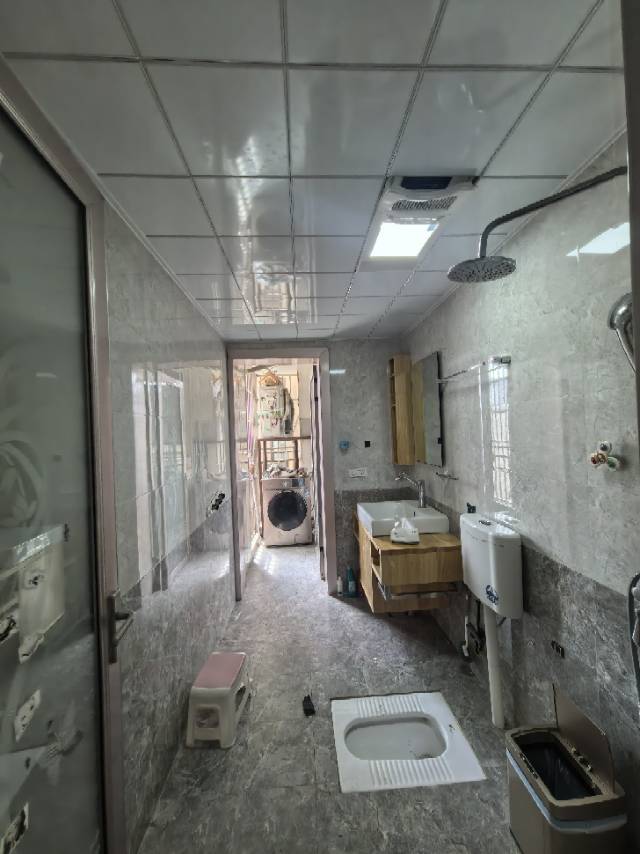 四川/绵阳凉都明珠，3室2厅2卫，137.27㎡，精装，售价78.8万 四川/绵阳二手房