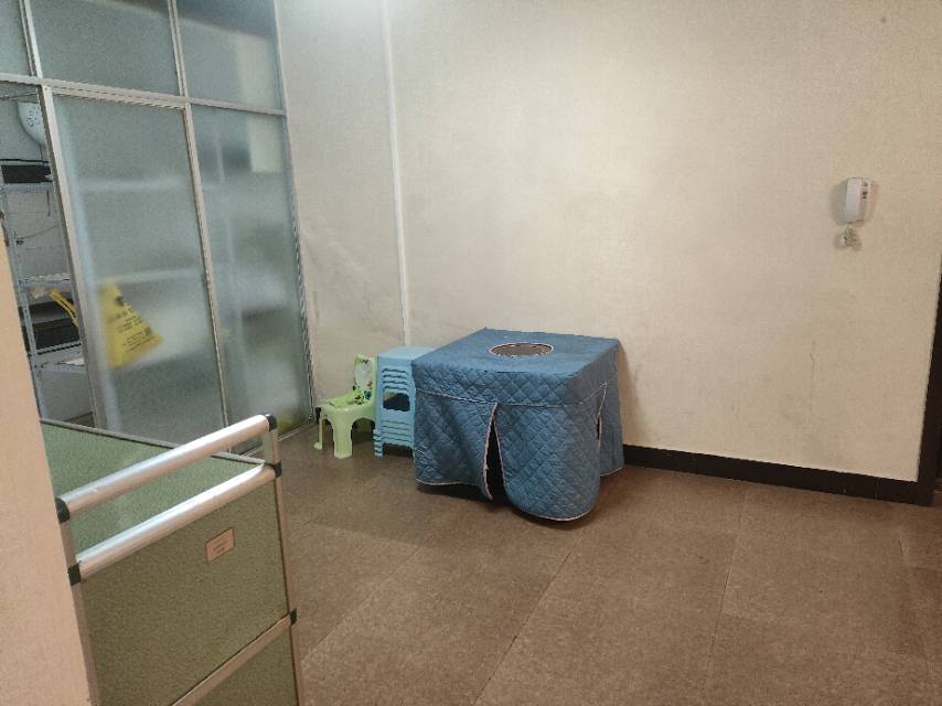 四川/绵阳景新花园，3室2厅2卫，150㎡，普装，租金18000元/年 四川/绵阳租房