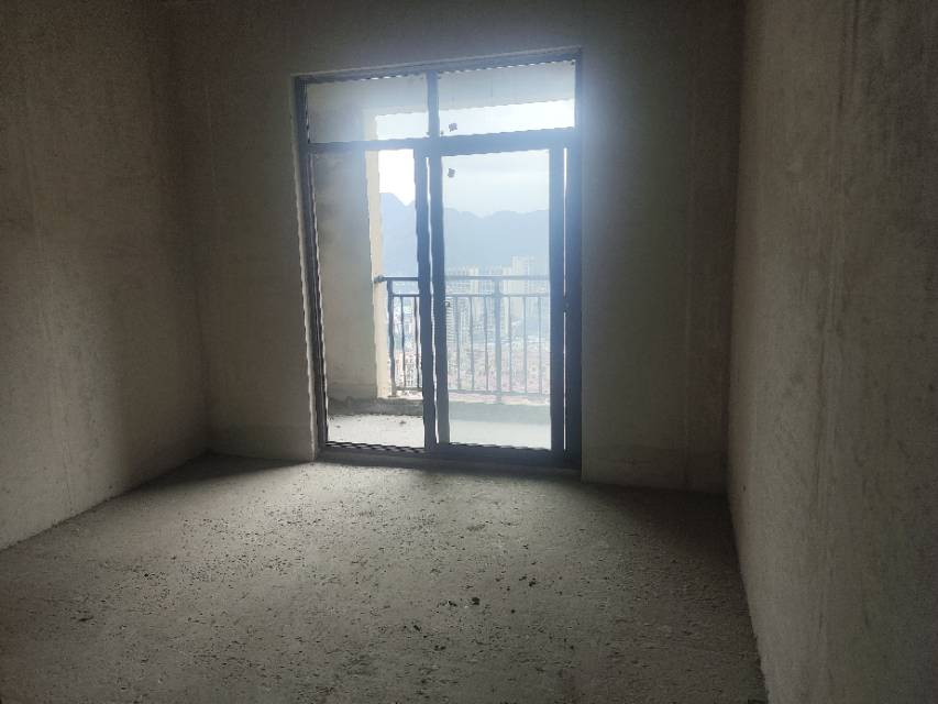 四川/绵阳山语城，3室2厅2卫，111㎡，售价45万 四川/绵阳二手房