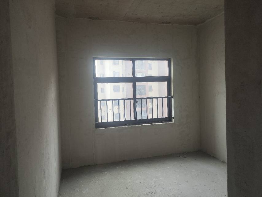 四川/绵阳山语城，3室2厅2卫，111㎡，售价45万 四川/绵阳二手房