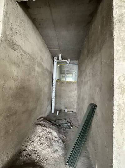 三块田村，3室1厅1卫，90㎡，毛坯，售价12.8万