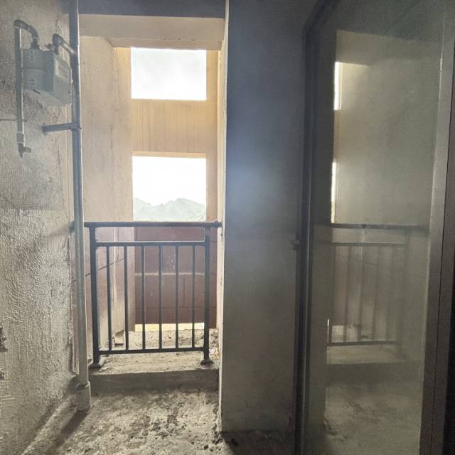 四川/绵阳山语城，3室2厅2卫，111.00㎡，毛坯，售价42.8万 四川/绵阳二手房