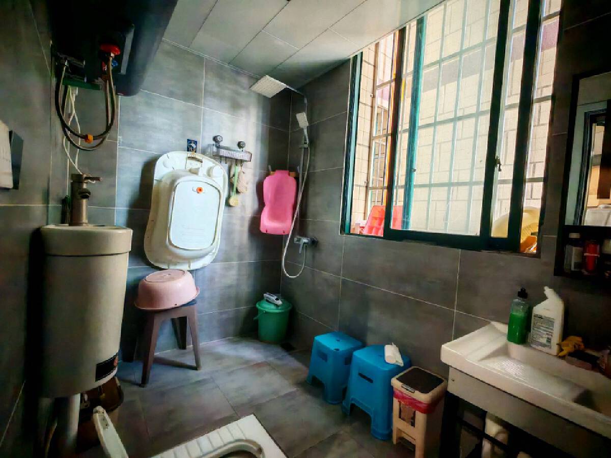 四川/绵阳天人世纪城一期，3室2厅1卫，106.00㎡，普装，售价45.00万 四川/绵阳二手房