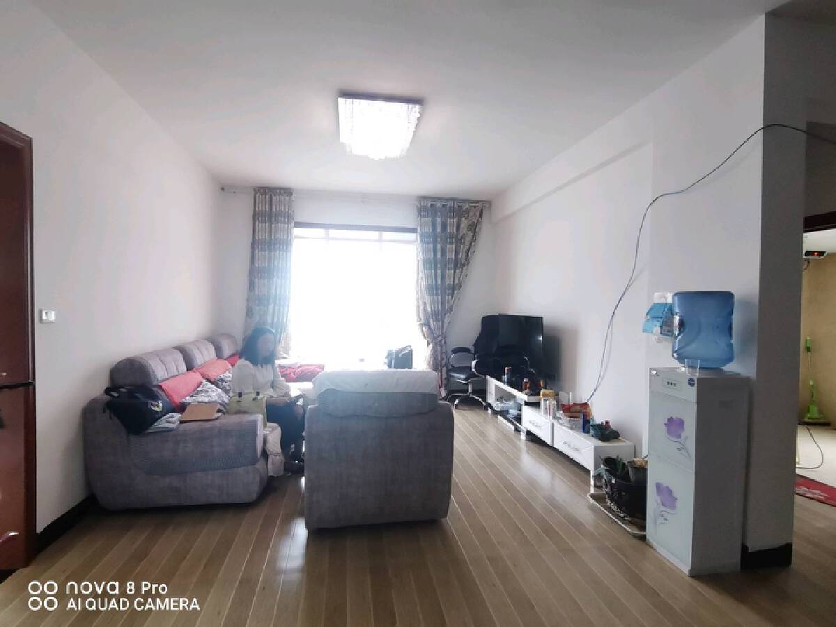 四川/绵阳水木清华，2室2厅1卫，82.28㎡，普装，售价35.80万 四川/绵阳二手房