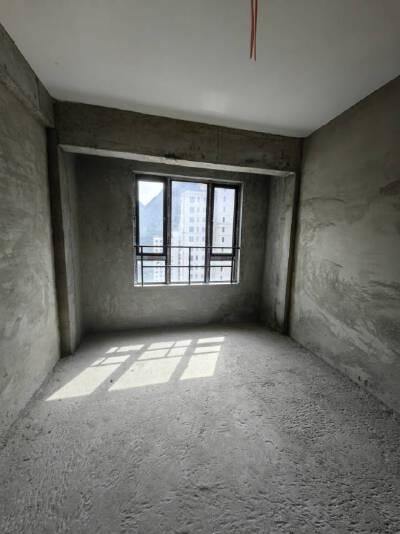 公园道一号2期紫檀，3室2厅2卫，105.00㎡，售价44.00万