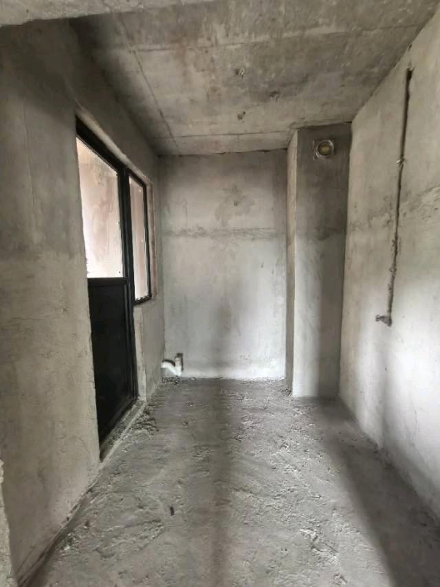 四川/绵阳金竹林小区，3室2厅1卫，110㎡，售价38.8万 四川/绵阳二手房