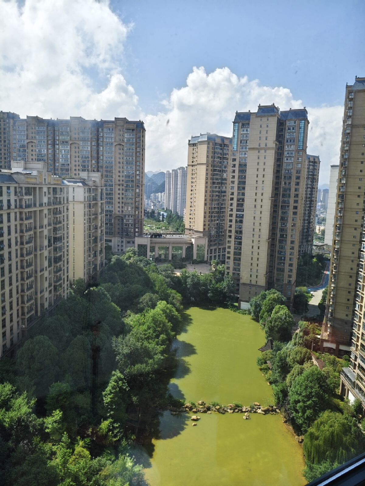 四川/绵阳时代蝴蝶湾，3室2厅2卫，154.00㎡，售价88.80万 四川/绵阳二手房