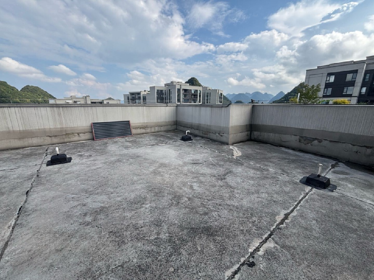 四川/绵阳新城凤凰台，4室2厅2卫，127.41㎡，毛坯，售价86.8万 四川/绵阳二手房