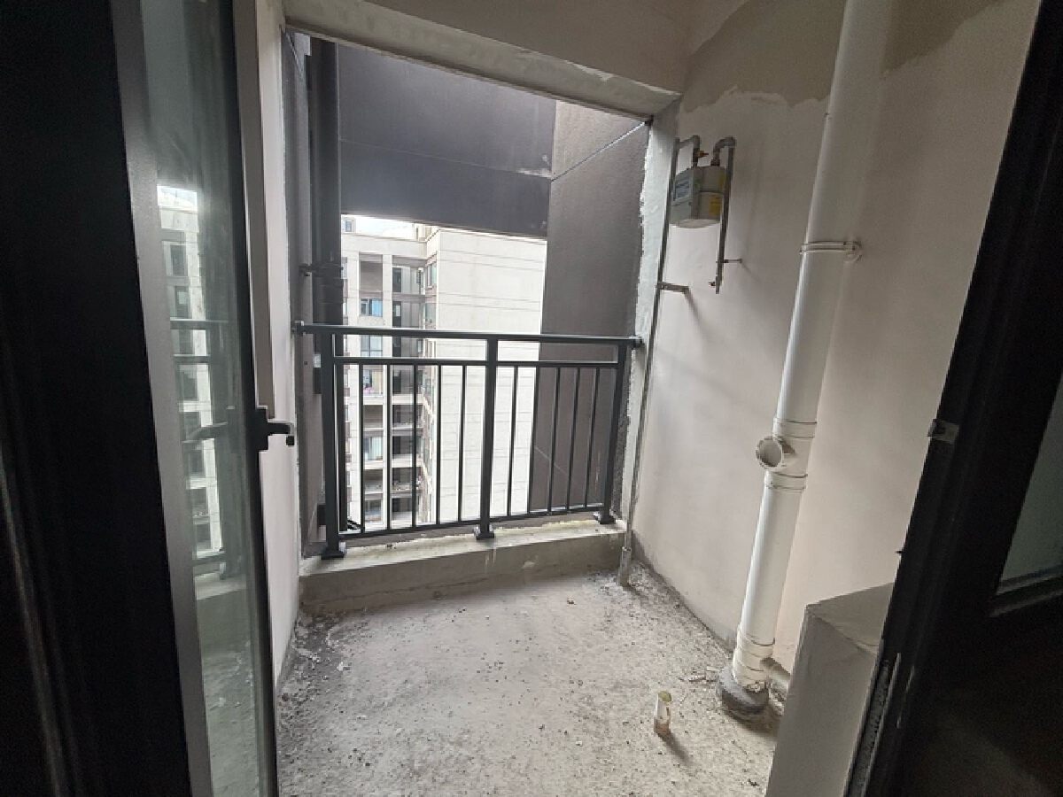 四川/绵阳新城凤凰台，4室2厅2卫，127.41㎡，毛坯，售价86.8万 四川/绵阳二手房