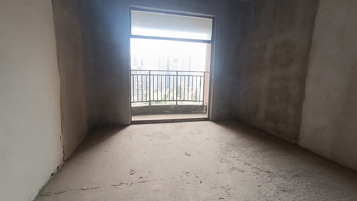 四川/绵阳未来之城，4室2厅2卫，178㎡，售价80.00万 四川/绵阳二手房
